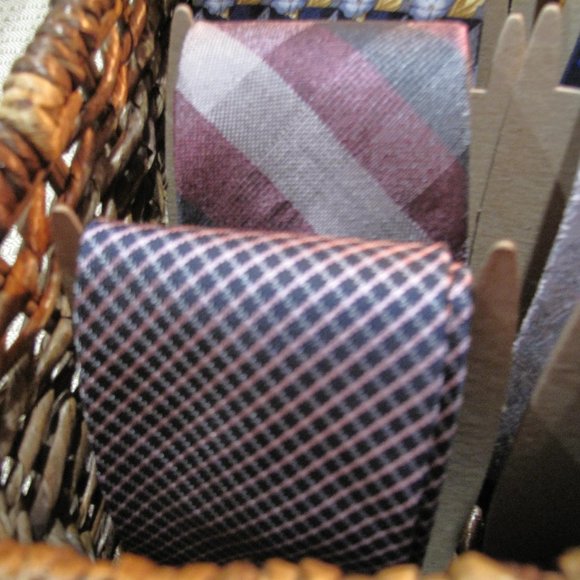 Thomas Stone Necktie - Picture 5 of 6